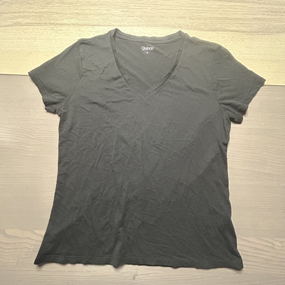 Quince Tee Women M Flowknit Breeze Black V Neck NWOT Basic T-Shirt